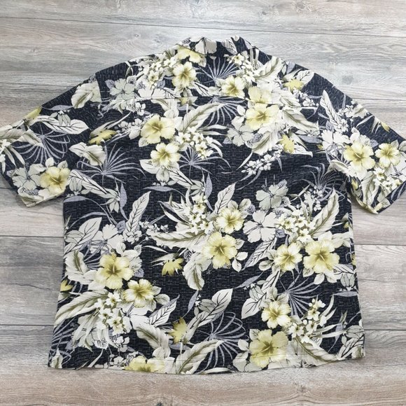 Caribbean Joe Men XL Short Sleeve Hawaiian Shirt Floral Island Tropical Vacation - Picture 9 of 11